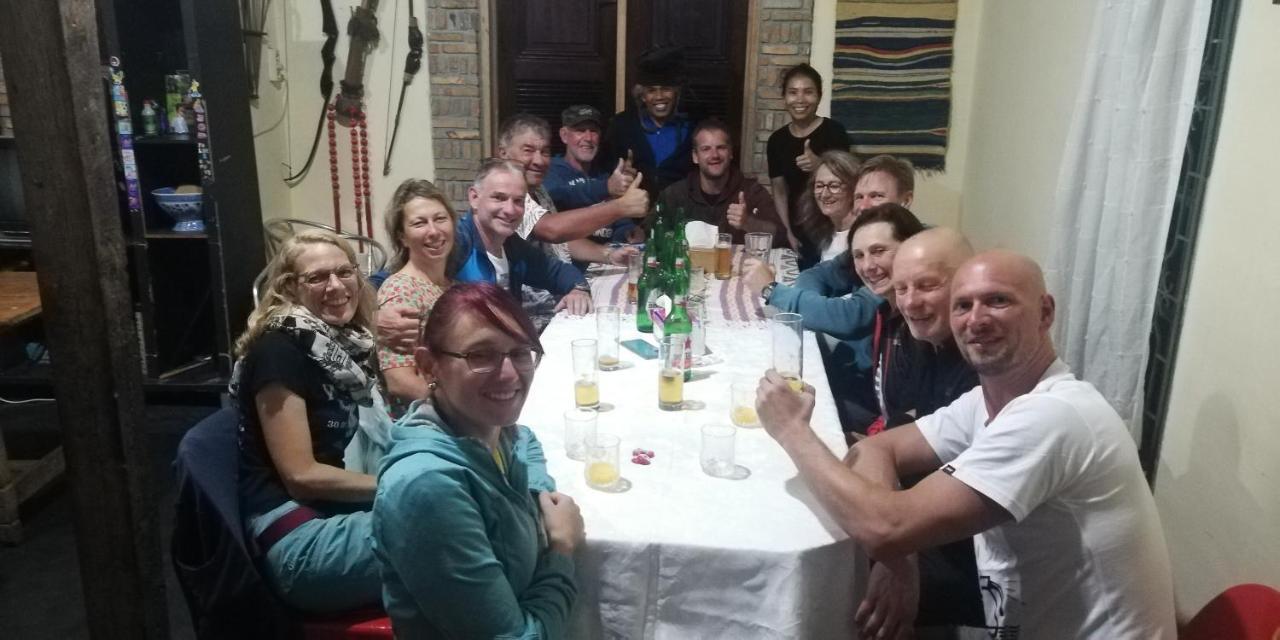 Smiley'S Homestay Berastagi Εξωτερικό φωτογραφία