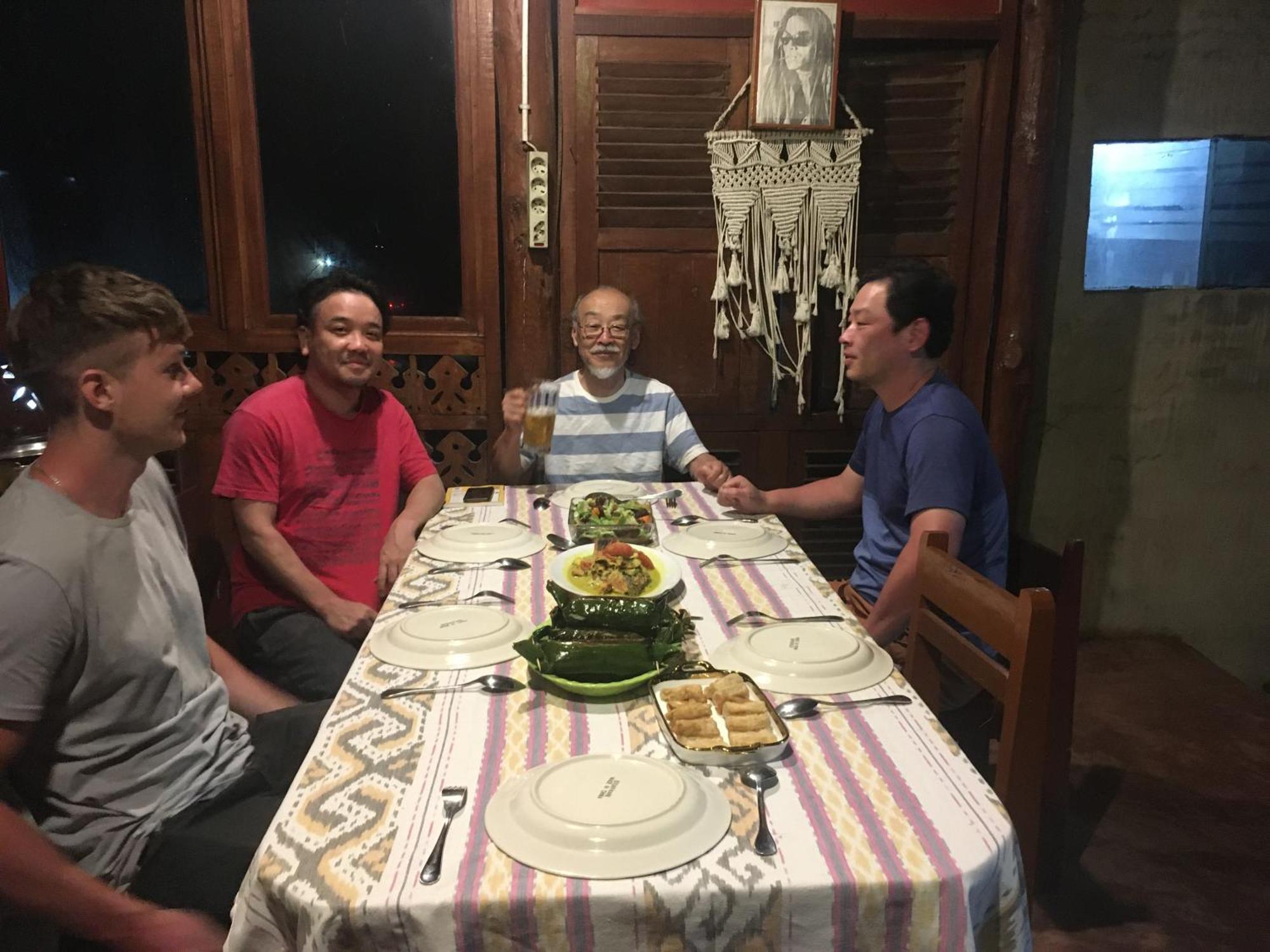 Smiley'S Homestay Berastagi Εξωτερικό φωτογραφία