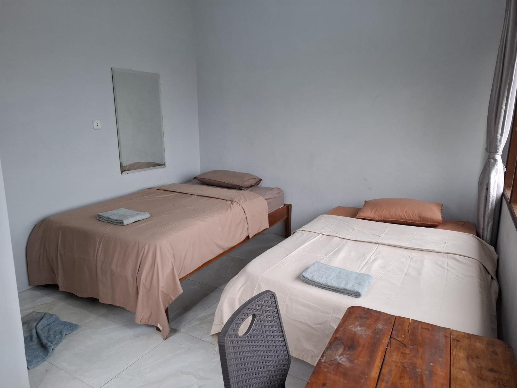 Smiley'S Homestay Berastagi Εξωτερικό φωτογραφία